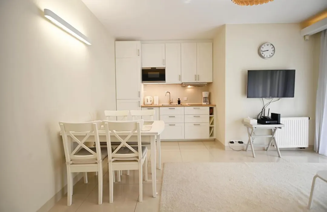 Victus Sunny Apartments With Parking By Noclegi Renters-1
