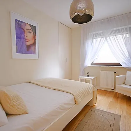 Victus Sunny Apartments With Parking By Noclegi Renters-3